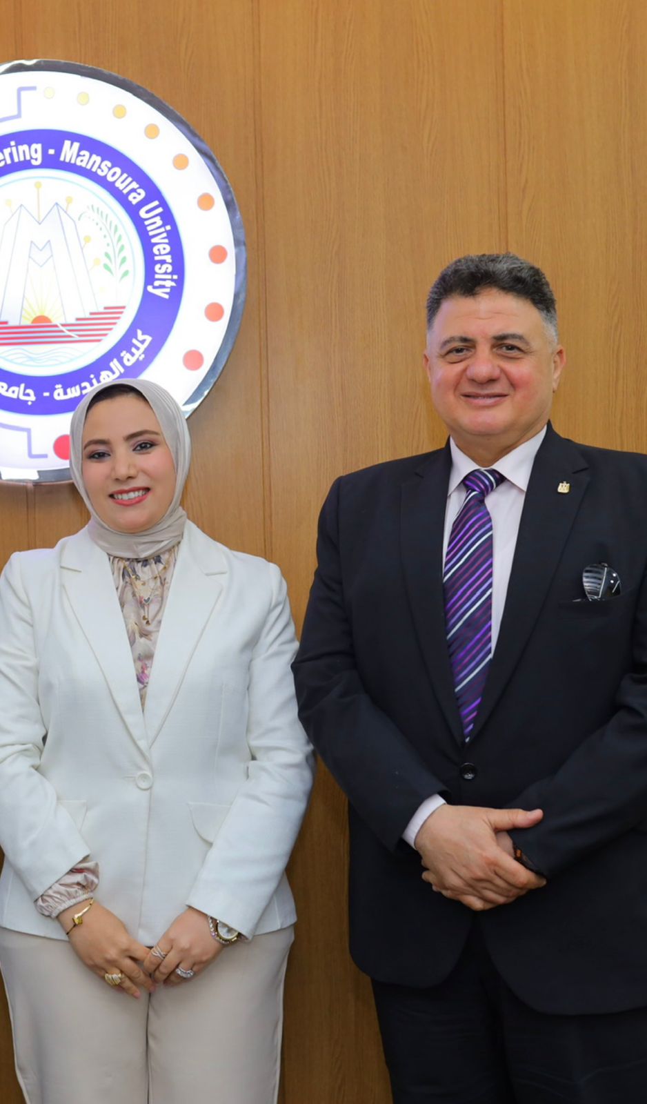 د. عزة النجار - هندسة إلكترونيات